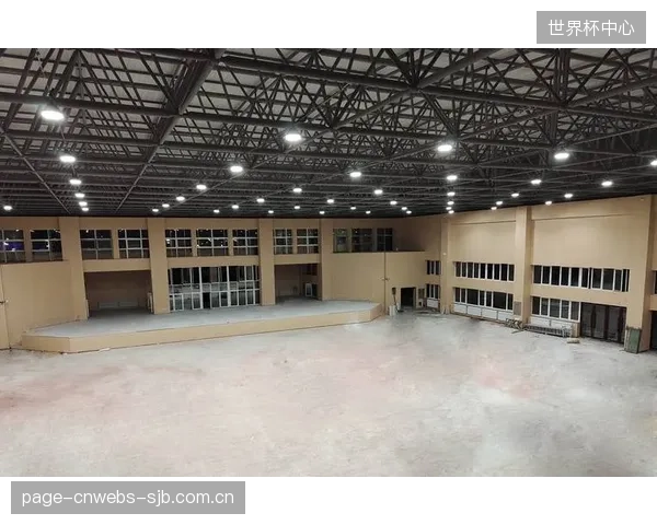 社区智慧体育大屏的“熄灯潮”,暴露了脱离居民真实需求的数字化建设泡沫 社区智慧体育大屏的“熄灯潮”,暴露了脱离居民真实需求的数字化建设泡沫